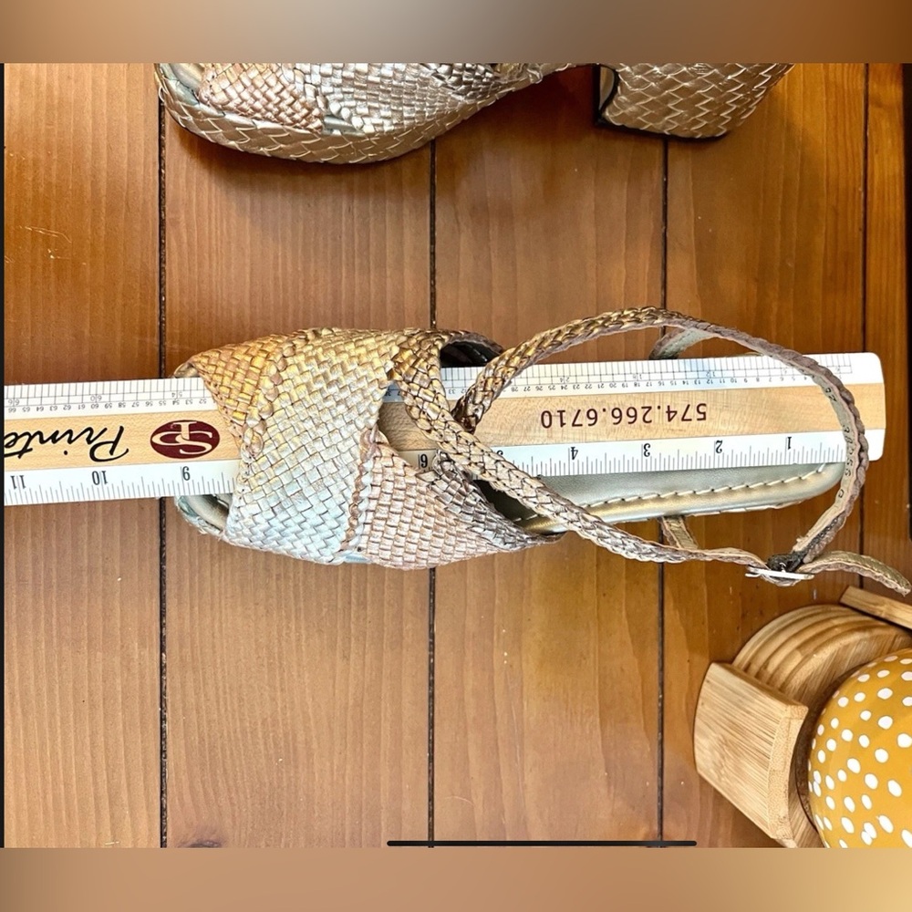 Pons Quintana Gold Metallic Braided Sandals New size 6 (37) - Picture 4 of 12